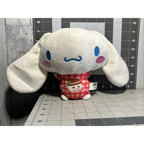 Sanrio Other - Hello Kitty And Friends stuffed animal 7" Plush, CHRISTMAS